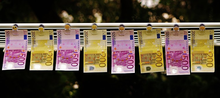 witwassen, 500 euro