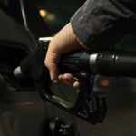 Trump versoepelt Ruslandbeleid om de dieselprijs te drukken (Harmen van Wijk)